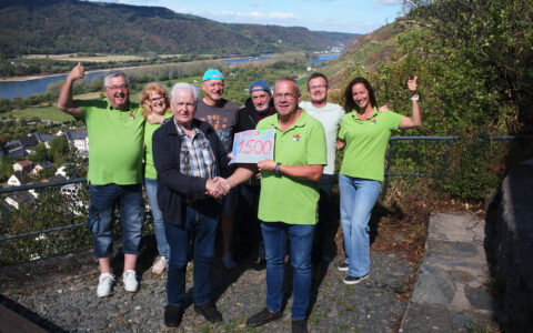 UebergabeSpendeW57_Foto1_web